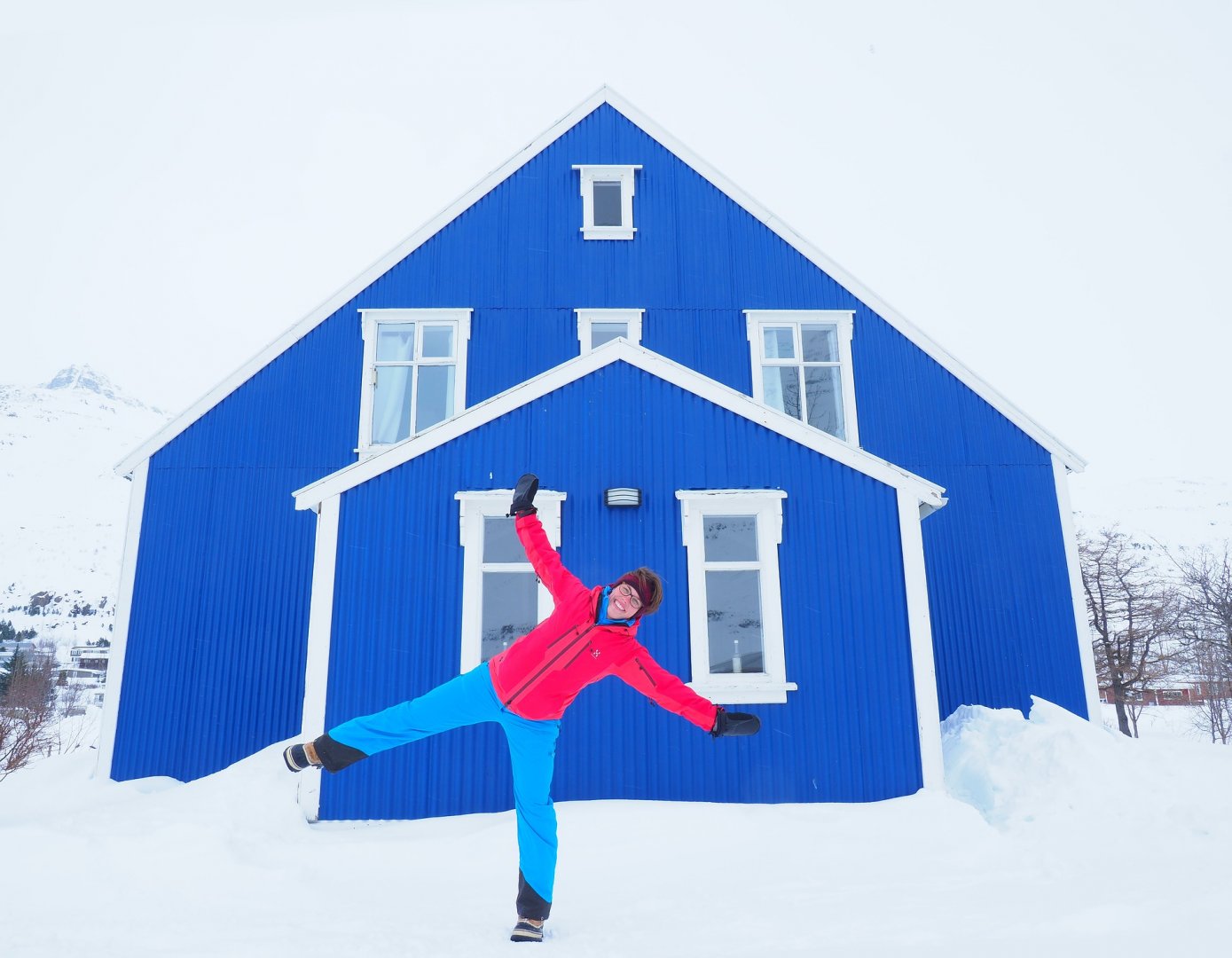 Casa blu in Islanda