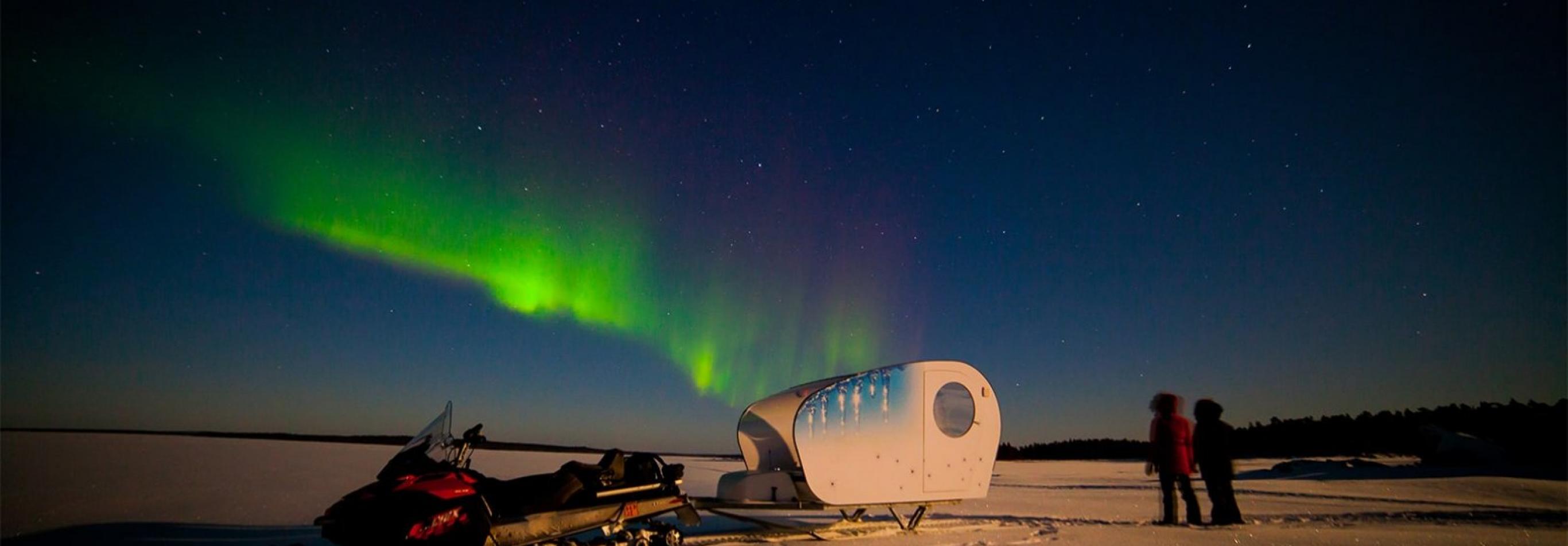 FINLANDIA - ROMANTICA AURORA IN LAPPONIA