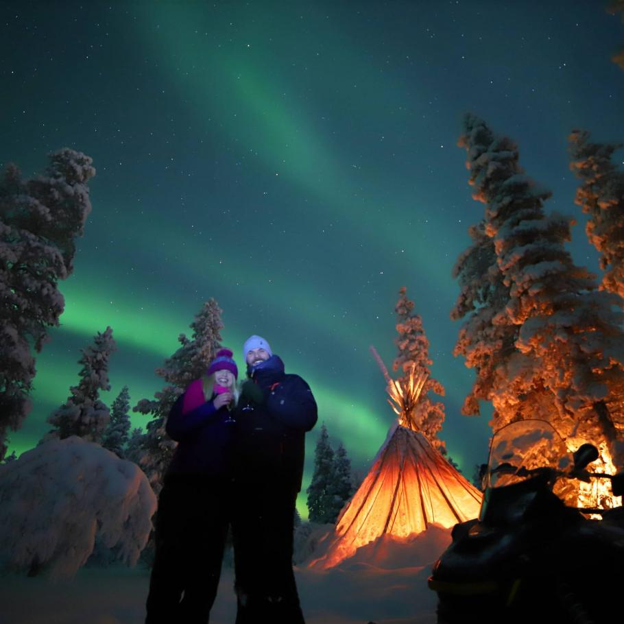 Finlandia - Romantic Aurora Escape